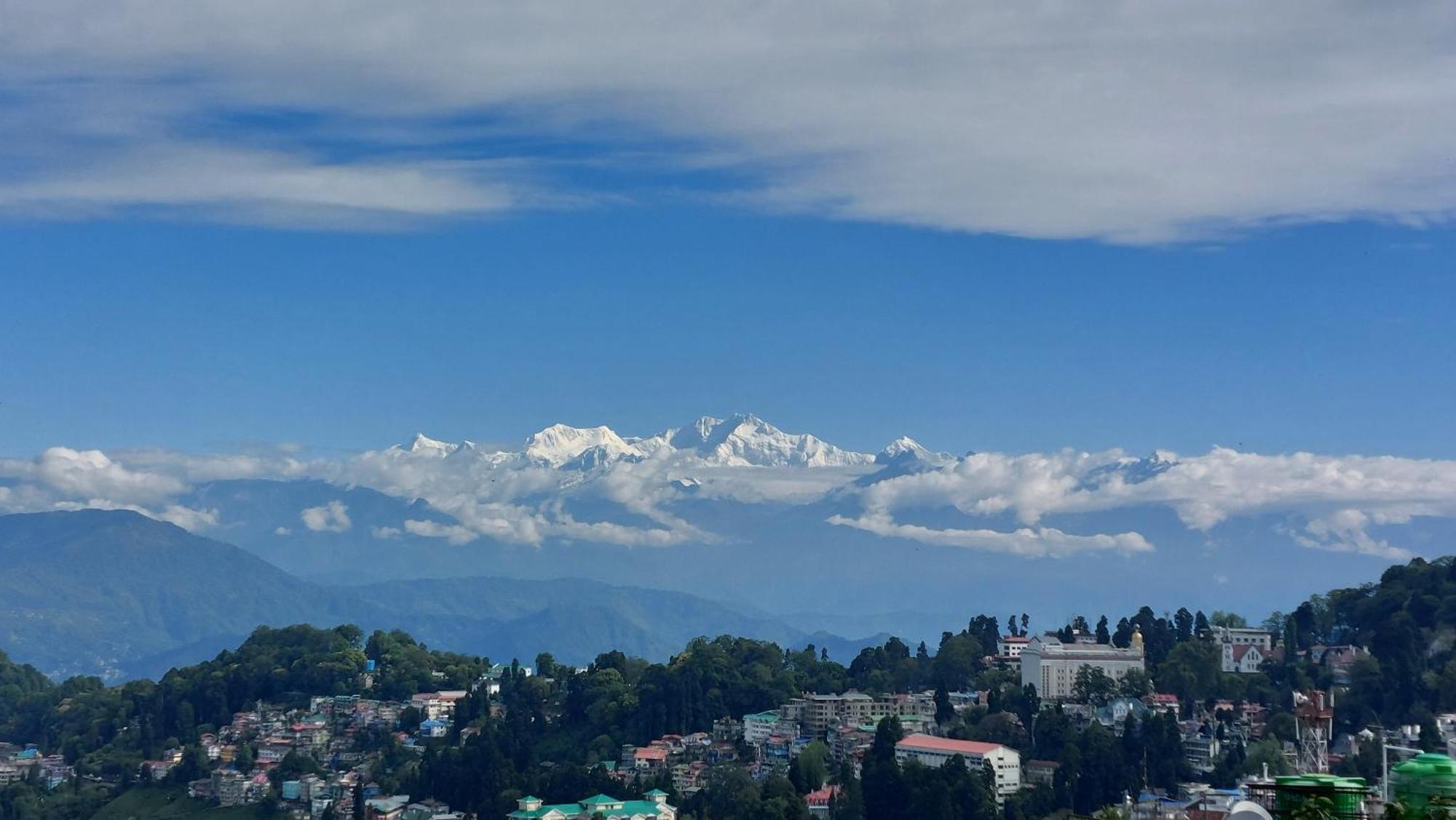 Indivar Homestay Дарджилінг Екстер'єр фото