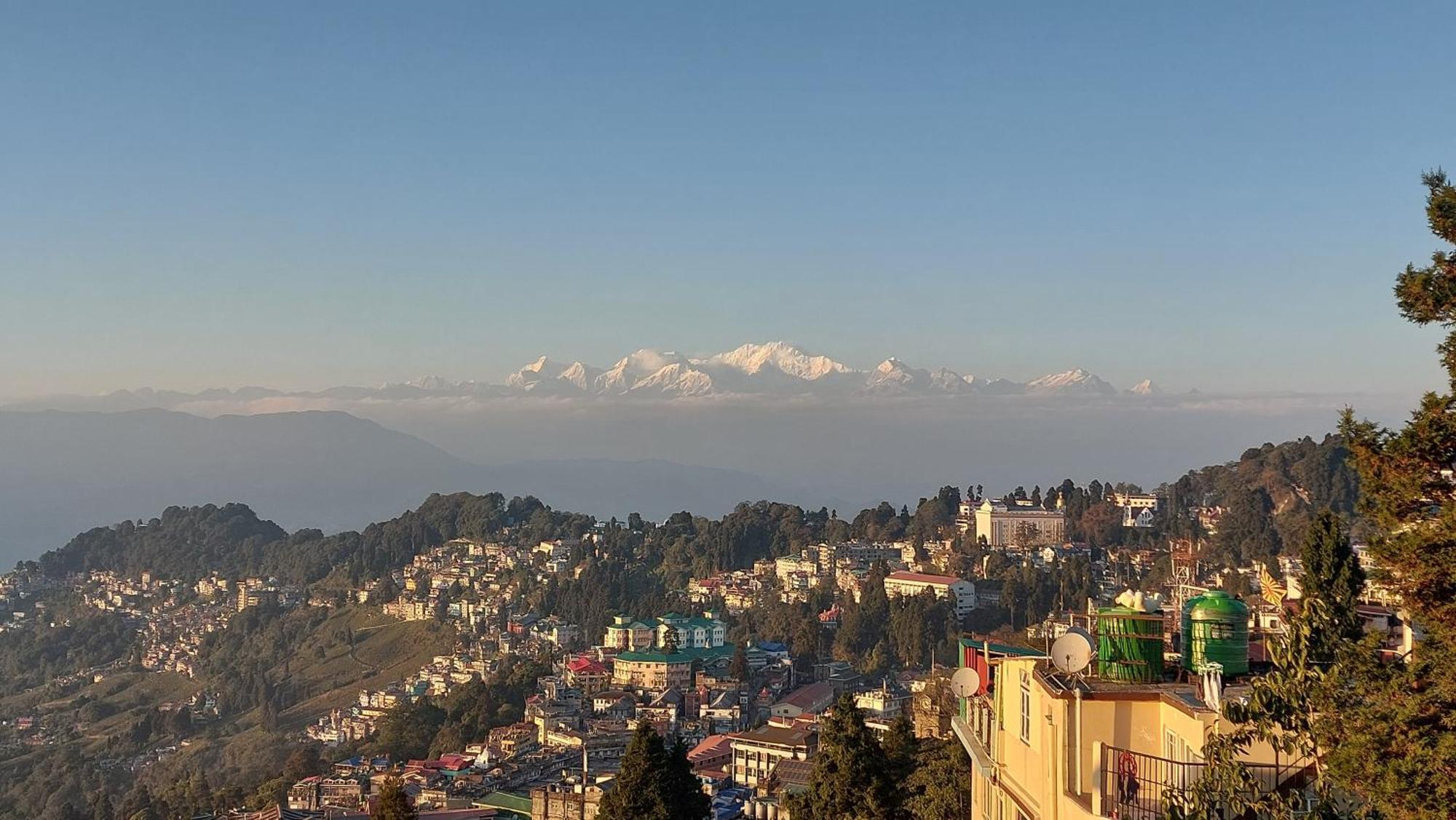 Indivar Homestay Дарджилінг Екстер'єр фото